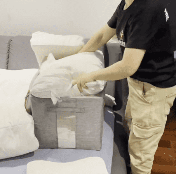 _被中年阿姨的“衣柜收纳”折服了，换个思路，家里就井井有条！_被中年阿姨的“衣柜收纳”折服了，换个思路，家里就井井有条！