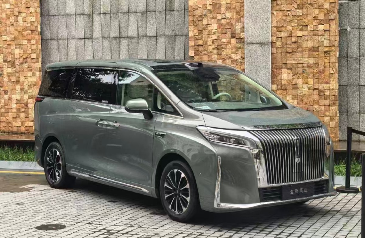 _车长缩减,配置不缩减,魏牌高山7预售价28.98万元_车长缩减,配置不缩减,魏牌高山7预售价28.98万元