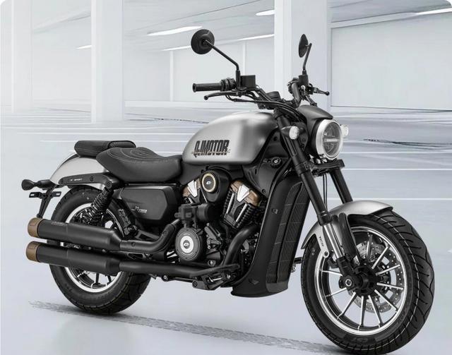 QJ摩托六车齐发!17999元起,四缸街车自动挡来袭-有驾