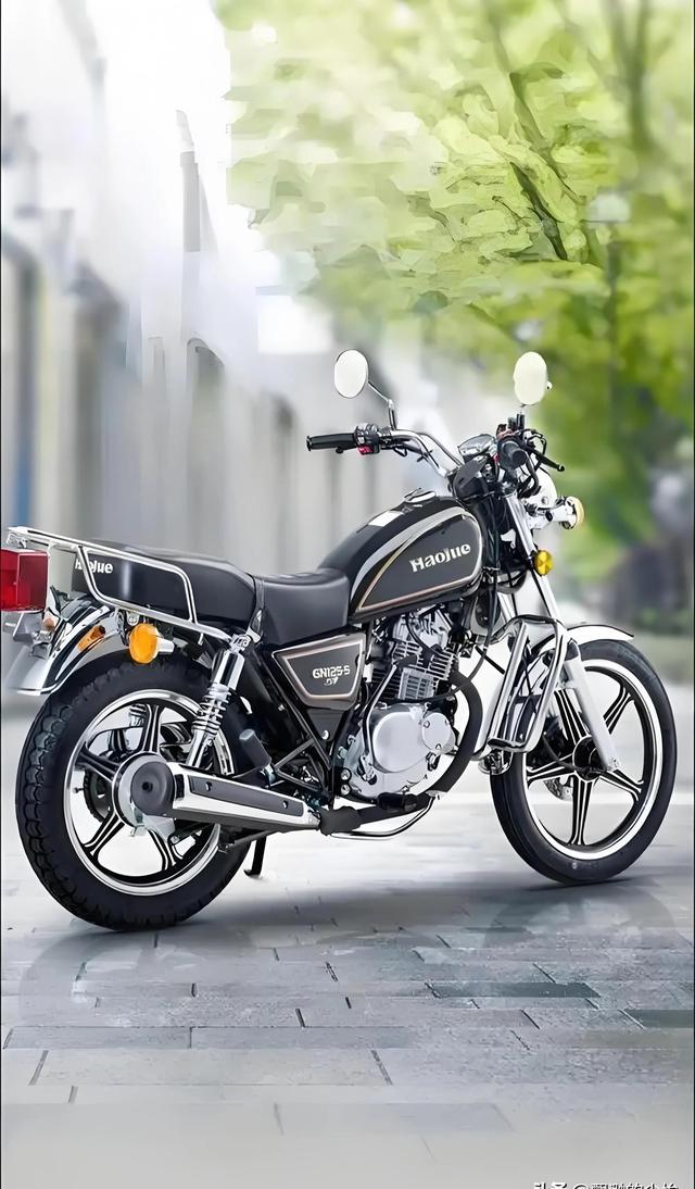 2025 年 150cc 踏板车市场变天!本田反超豪爵靠 300 转差 + 省油,你选技术还是续航?-有驾