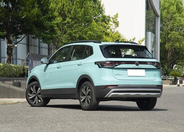 EA211加双离合或6AT,这组合凭啥能让大众硬刚国产车?12.59万新车限时跌到7.99万?大众这次豁出去的底气是啥?-有驾