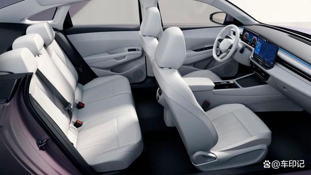 国民家轿新里程碑:朗逸家族第650万辆下线、朗逸 Pro亮相-有驾