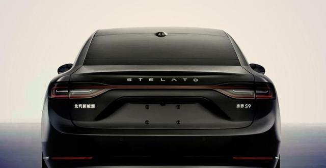 56E危矣,这次你拿什么打享界S9,凭借全新配置和强劲产品力,享界S9有望突破BBA最后的堡垒,迎来市场新局-有驾