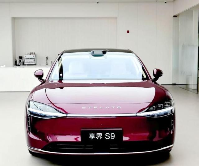 56E危矣,这次你拿什么打享界S9,凭借全新配置和强劲产品力,享界S9有望突破BBA最后的堡垒,迎来市场新局-有驾