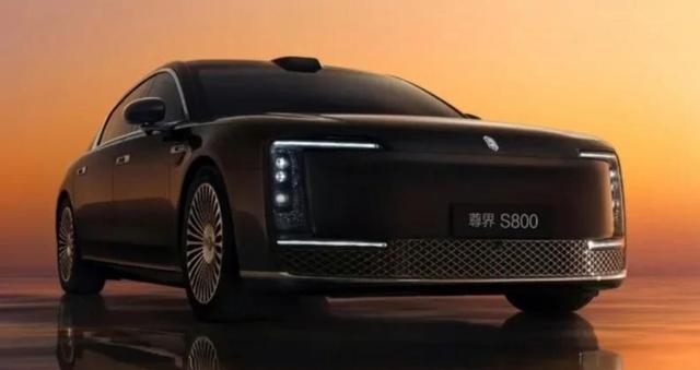 陈震表示如果劳斯莱斯闪灵配备了华为的ADS,他愿意多花100万元购买,这也反映出华为在高端汽车领域的影响力正在逐步扩大-有驾