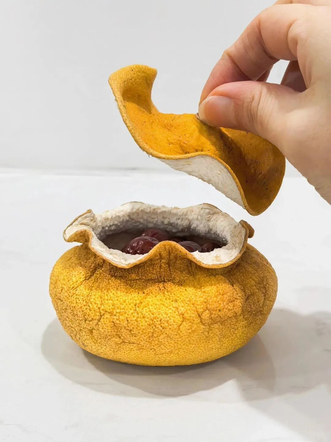 “柚子”吃完只能把皮扔掉?看完网友的脑洞后,我又悄悄捡回来了_“柚子”吃完只能把皮扔掉?看完网友的脑洞后,我又悄悄捡回来了_