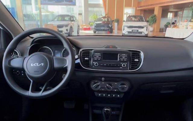 全球销量第三的韩系汽车品牌在中国市场份额迅速流失,产品阵容落后且决策受韩国总部束缚逐渐被国产品牌超越-有驾