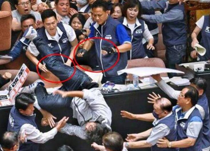 _深扒被立案的沈伯洋:美国和民进党养大的“台独”打手_深扒被立案的沈伯洋:美国和民进党养大的“台独”打手