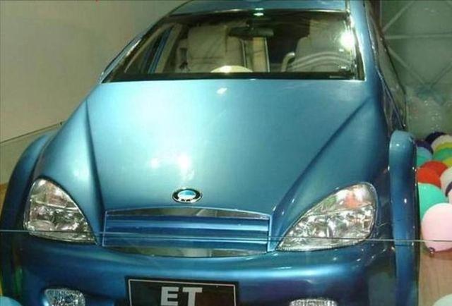 比亚迪真是一点面子都不给,看2025年前三季度全球汽车销量排名却仍在第四名,难怪众多品牌望尘莫及-有驾