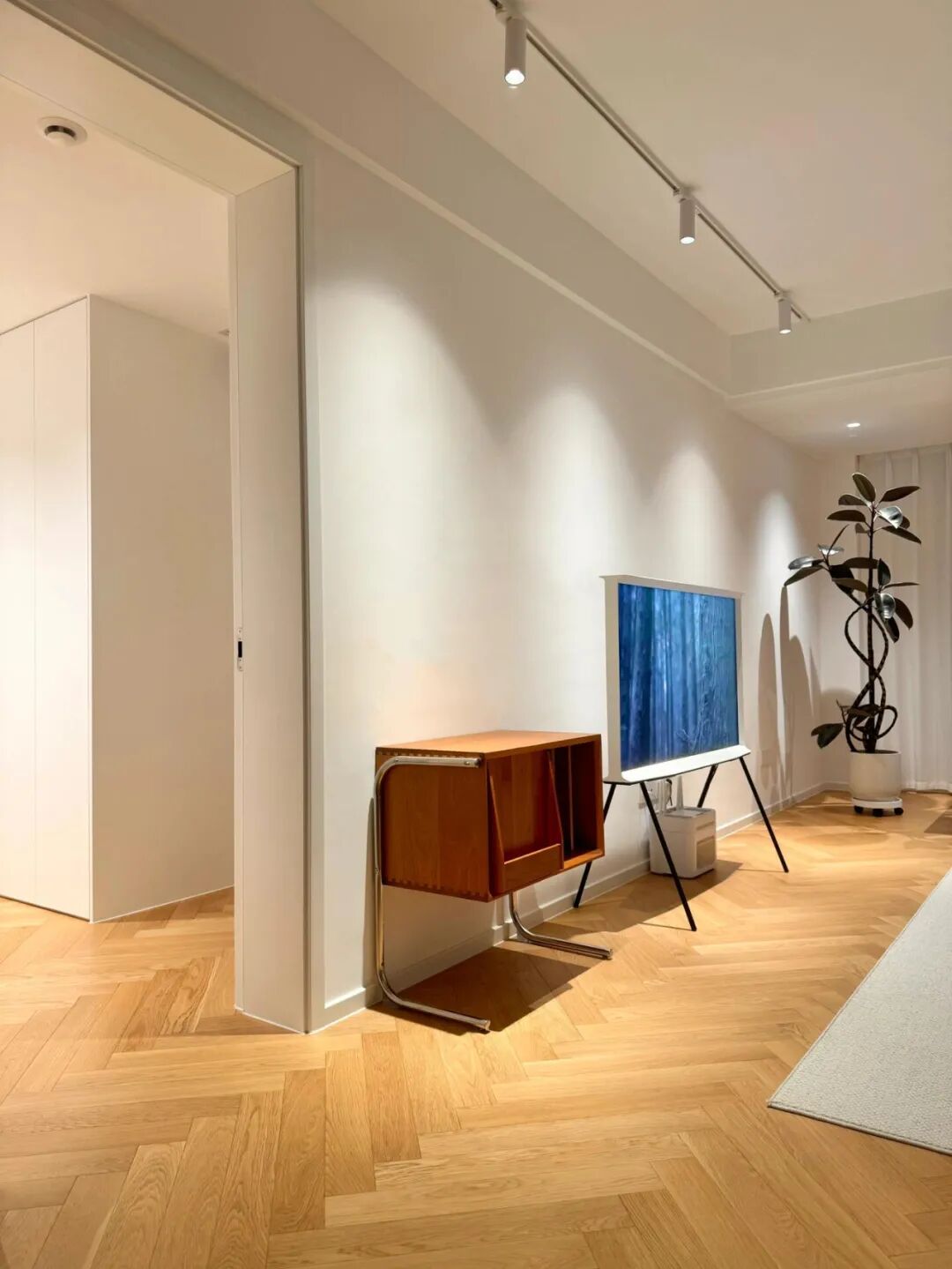 _吊顶双眼皮怎么做好看_吊顶双眼皮吊顶