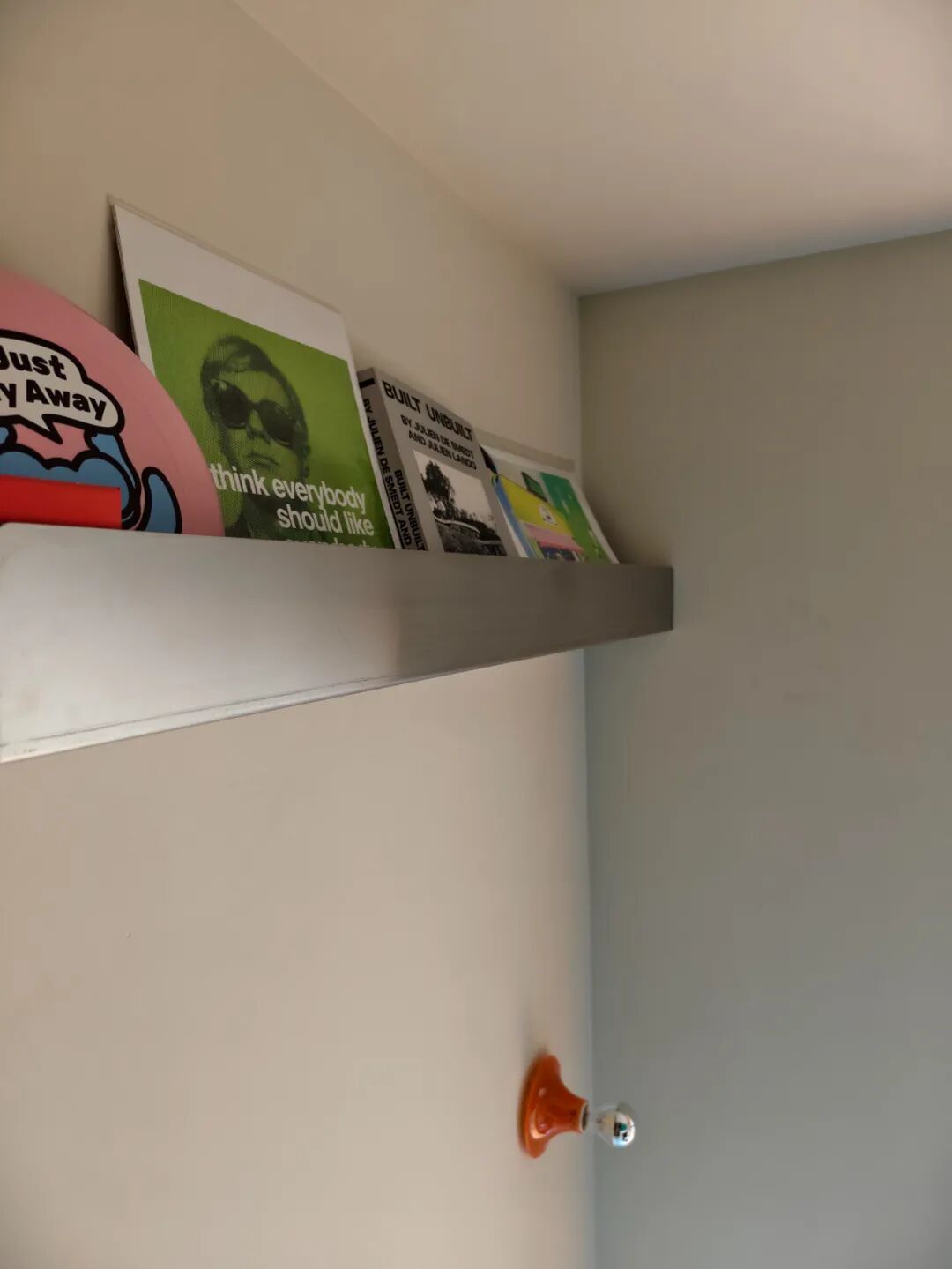 空调管子太丑怎么办?看了网友家的做法后,发现全是绝妙点子__空调管子太丑怎么办?看了网友家的做法后,发现全是绝妙点子