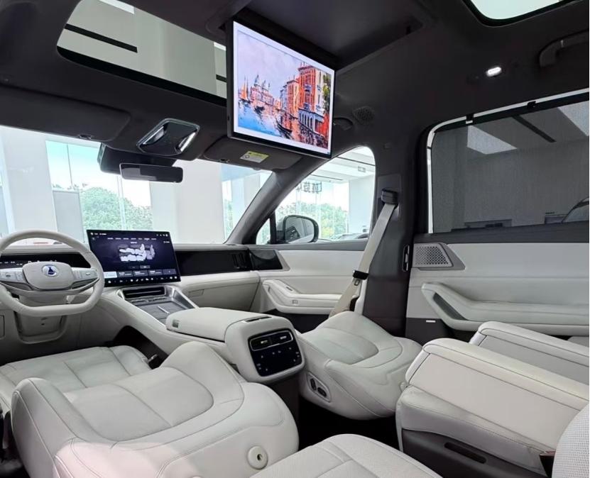 标配天神之眼B+云辇A 叫板问界、理想?腾势N8L售价29.98万元起__标配天神之眼B+云辇A 叫板问界、理想?腾势N8L售价29.98万元起