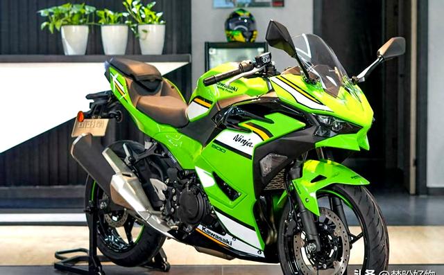 进口仿赛价格雪崩,川崎Ninja500狂降6000+,3.98万击穿底线-有驾