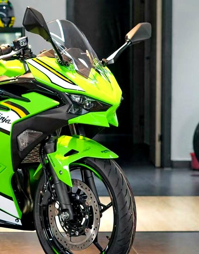 进口仿赛价格雪崩,川崎Ninja500狂降6000+,3.98万击穿底线-有驾