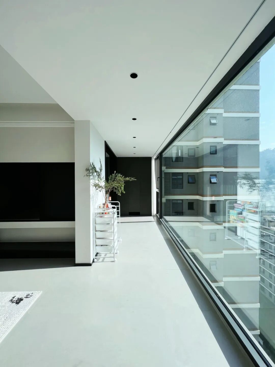 _窗户退出_推出去的窗户