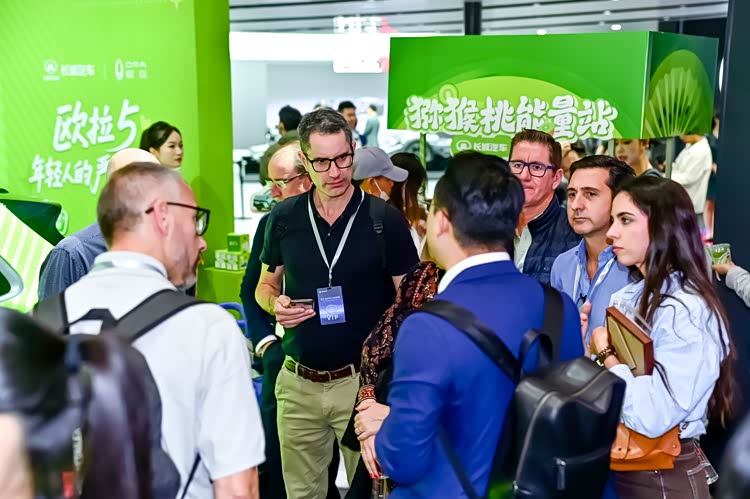 惊喜Buff叠满!欧拉5广州车展“严选”福利超配来袭__惊喜Buff叠满!欧拉5广州车展“严选”福利超配来袭