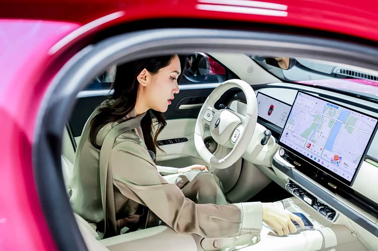 惊喜Buff叠满!欧拉5广州车展“严选”福利超配来袭__惊喜Buff叠满!欧拉5广州车展“严选”福利超配来袭