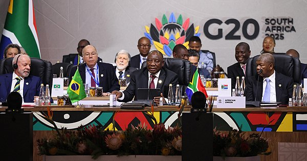 压倒性通过!破例首日表决,美国这下真破防了__压倒性通过!破例首日表决,美国这下真破防了