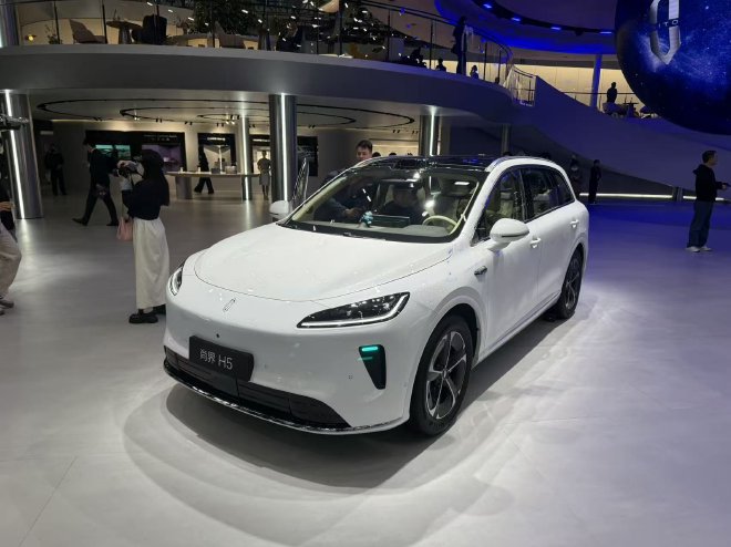 2025广州车展:鸿蒙智行五界齐发