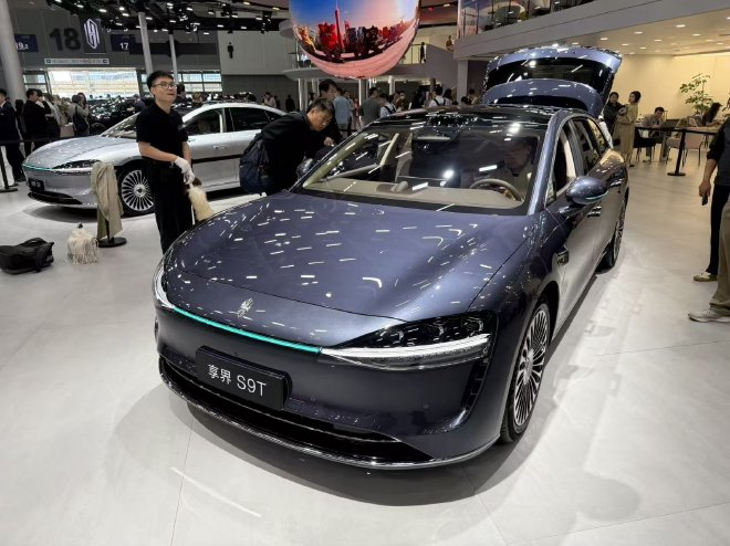 2025广州车展:鸿蒙智行五界齐发