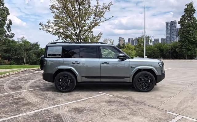 奇瑞天门山翻车,到底是勇气可嘉还是不自量力?这两天,奇瑞风云-有驾