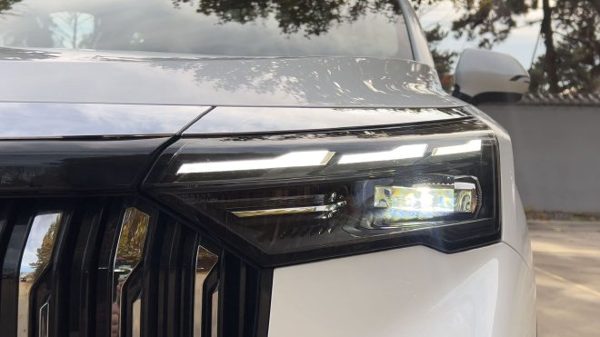 上市限时价8.99-11.99万元 吉利第三代豪越L正式上市