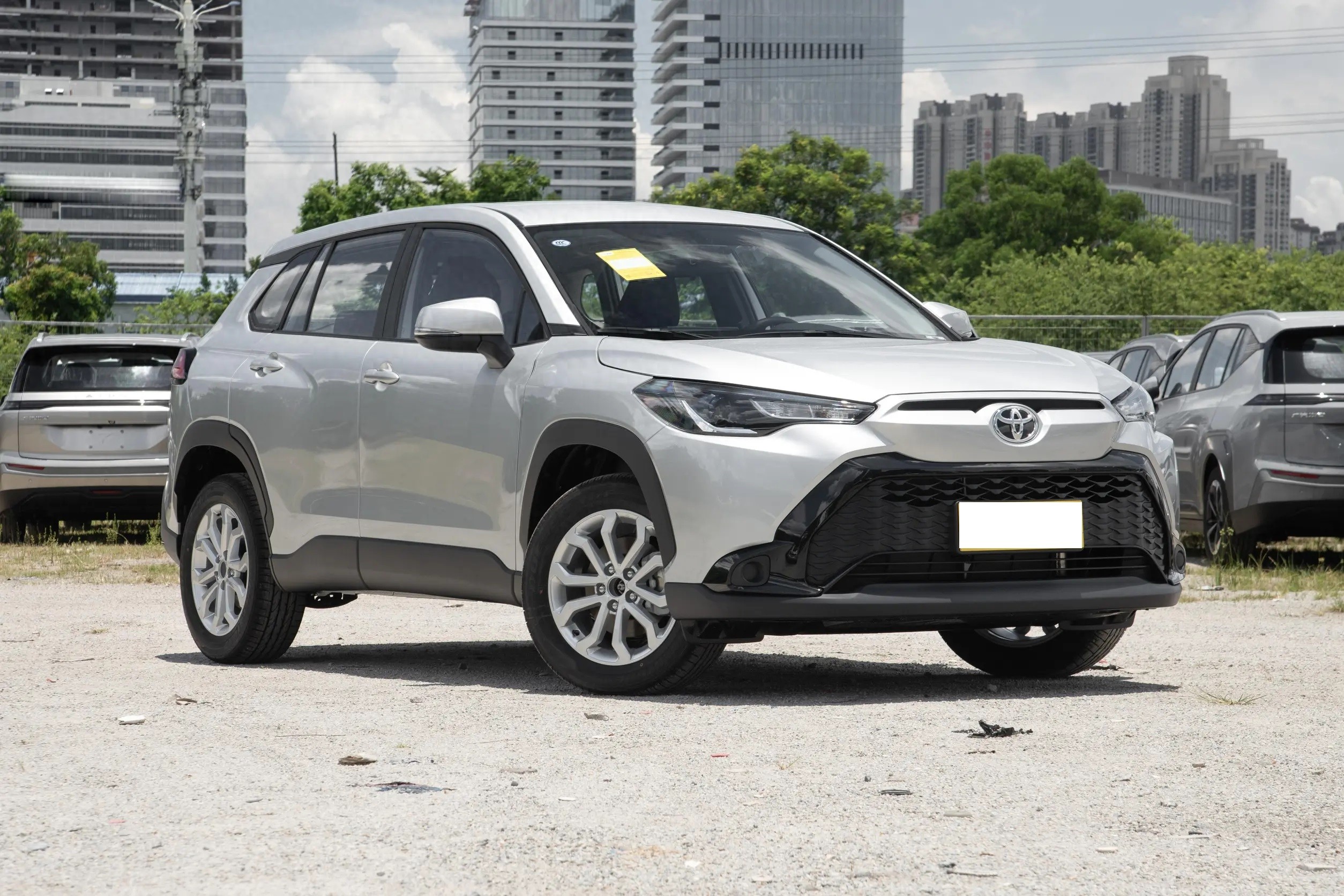 丰田纯电比亚迪__丰田油耗低的车型