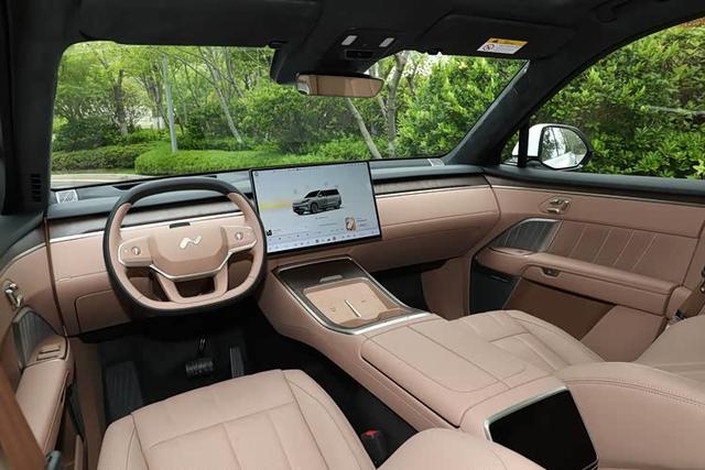 乐道L90第四万台新车交付 黑骑士版全国交付,12月推1.1亿购车礼遇-有驾