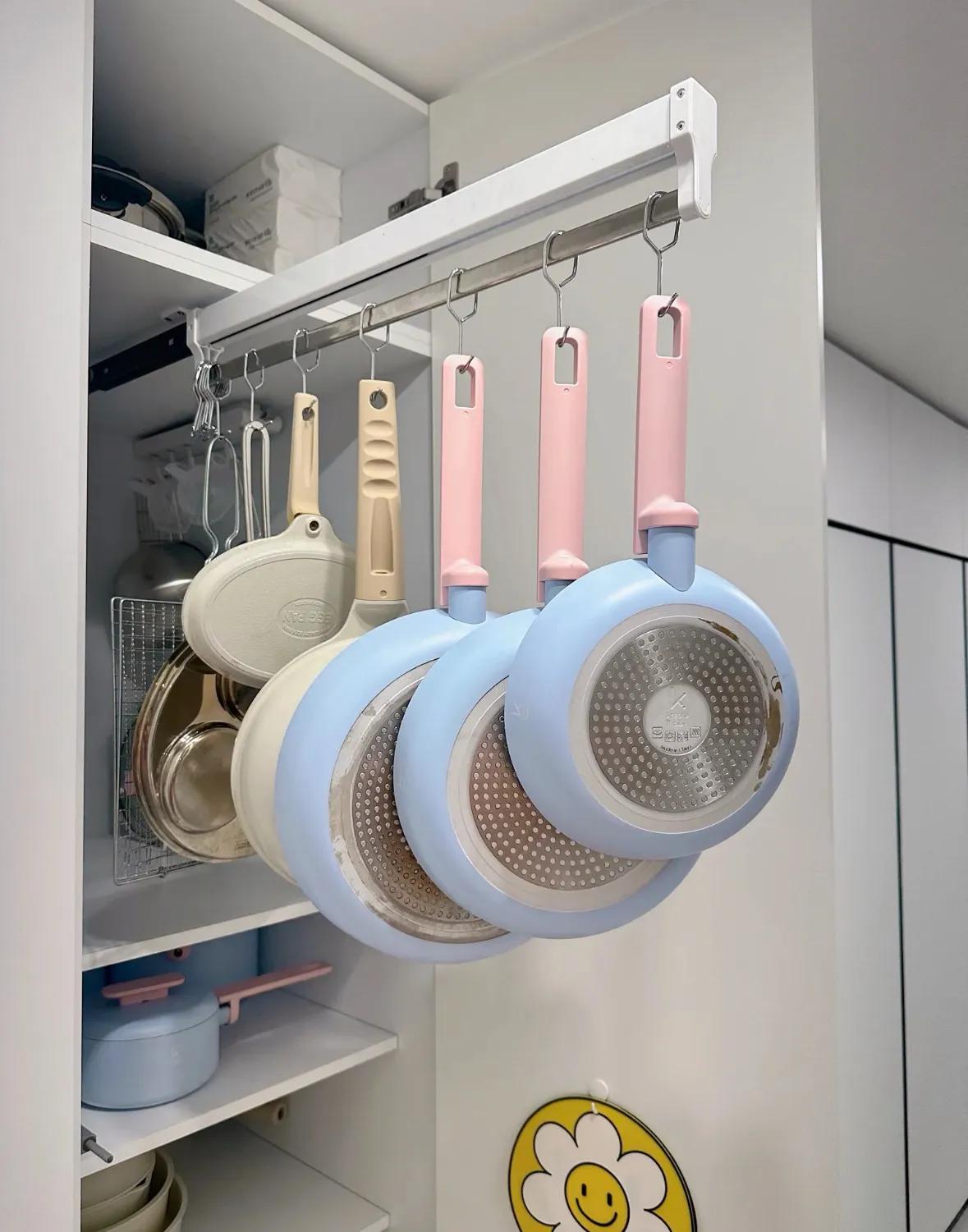 被网友的“收纳智慧”折服了!不花啥钱,厨房就能井井有条!_被网友的“收纳智慧”折服了!不花啥钱,厨房就能井井有条!_