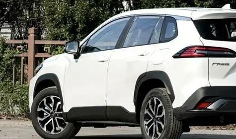 10.28万VS12.98万!26款比24款便宜2.7万,锋兰达与威兰达咋选-有驾