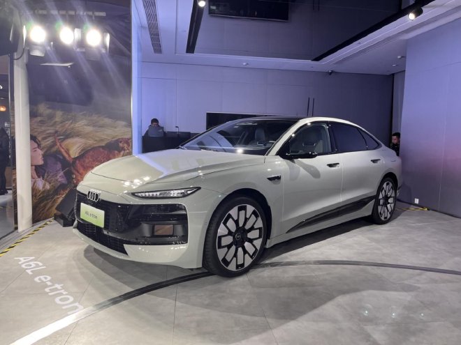 奥迪：“双品牌、双合作伙伴”赋能电动