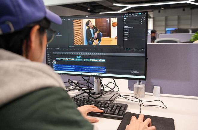 中国首部超百分钟AI拟真剧集诞生上海,意味着什么? | 新产业·申动力_中国首部超百分钟AI拟真剧集诞生上海,意味着什么? | 新产业·申动力_