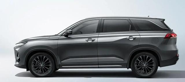 预算10万想买7座车，长安CS75Pro用燃油优势解决充电焦虑-有驾